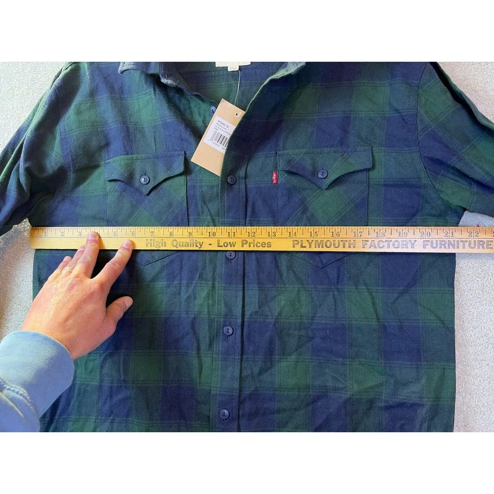 Levi's Flannel Shirt Mens Medium Pine Green Plaid Long Sleeve Button Down SEE